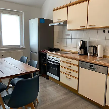 Mit 3 Schlafzimmer, Zentral & Modern In Einbeck! آينبك